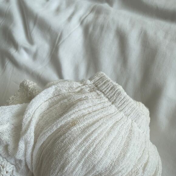 Jen’s Pirate Booty Cha Cha Tube Top Strapless Ruffle Cream One Size - Picture 6 of 7